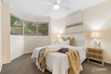 Property photo of 8/15 Clarence Road Indooroopilly QLD 4068