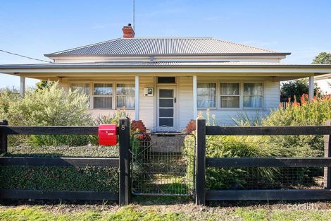 Property photo of 8 Giffard Street Yea VIC 3717
