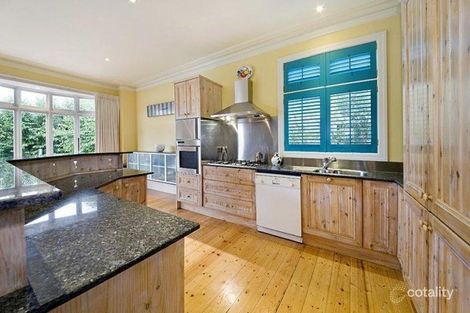 Property photo of 52 Holyrood Street Hampton VIC 3188