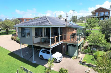 Property photo of 10 Viewhill Road Kianga NSW 2546
