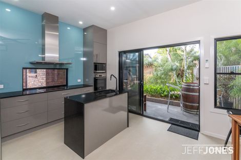 Property photo of 17 Mindip Court Carindale QLD 4152