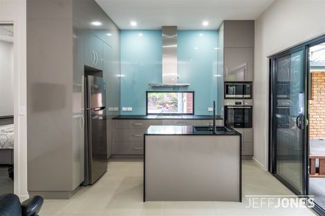 Property photo of 17 Mindip Court Carindale QLD 4152