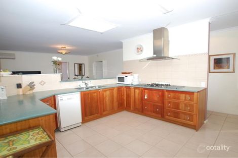 Property photo of 25 Broomhall Way Noranda WA 6062