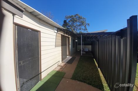 Property photo of 13 Alexander Crescent Macquarie Fields NSW 2564