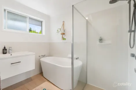 Property photo of 5 Spindle Street Palm Beach QLD 4221