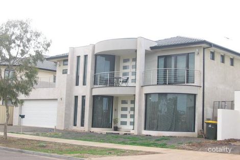 12 Shearwater Ct, Cairnlea, VIC 3023