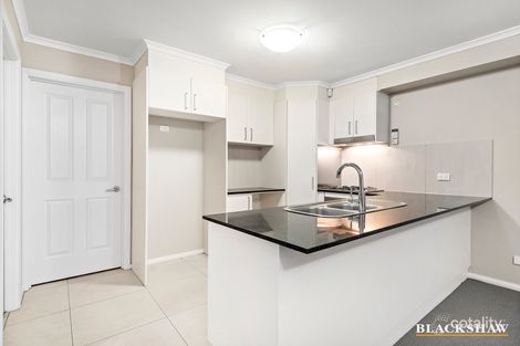 Property photo of 4/23 Donald Road Queanbeyan NSW 2620