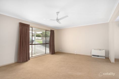 Property photo of 40 Buln Buln Road Drouin VIC 3818