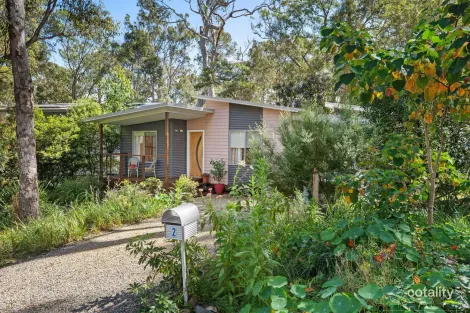 Property photo of 2 Lake Point Way Murrays Beach NSW 2281
