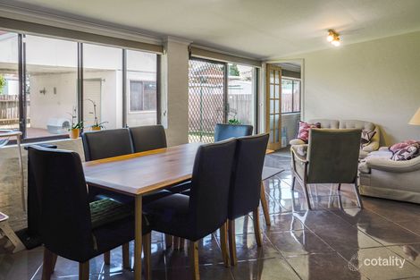 Property photo of 19 Monk Crescent Bomaderry NSW 2541