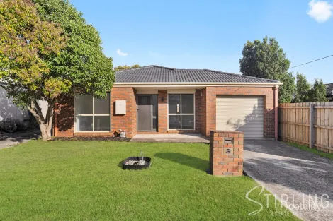 7 Hotham St, Cranbourne, VIC 3977