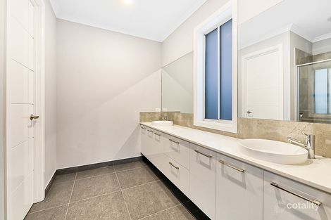 Property photo of 12 Galveston Road Clyde VIC 3978