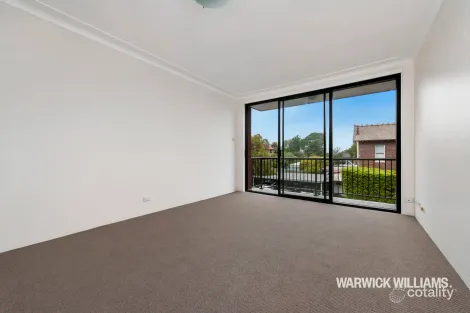Property photo of 9/93 Lyons Road Drummoyne NSW 2047