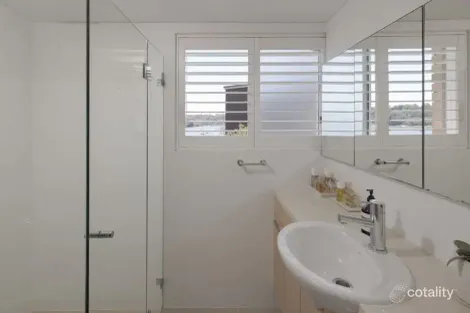 Property photo of 13/9 Bortfield Drive Chiswick NSW 2046