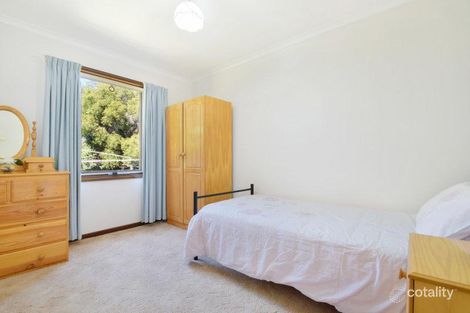 Property photo of 8 Vistula Court Hackham West SA 5163