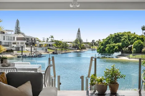 Property photo of 6/53-57 Hooker Boulevard Broadbeach Waters QLD 4218