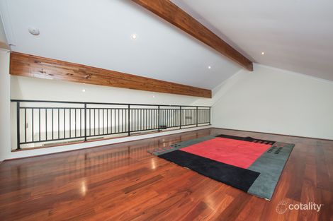 Property photo of 32 Burnsall Way Darch WA 6065