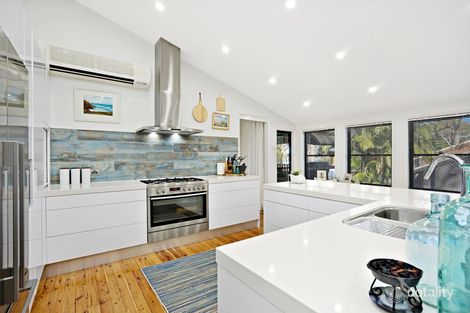 Property photo of 1 Killara Close Coal Point NSW 2283