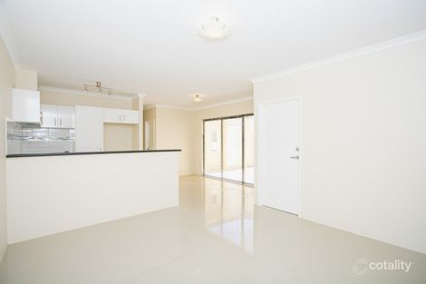 Property photo of 3/8 Central Terrace Beckenham WA 6107