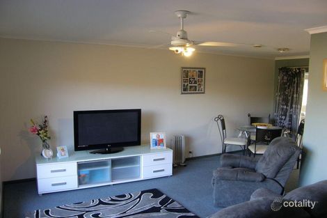 Property photo of 8 Whitehart Close Blakeview SA 5114