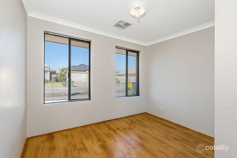 Property photo of 6 Hopkins Court Southern River WA 6110
