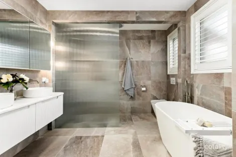 Property photo of 55 Wolverton Drive Gladstone Park VIC 3043