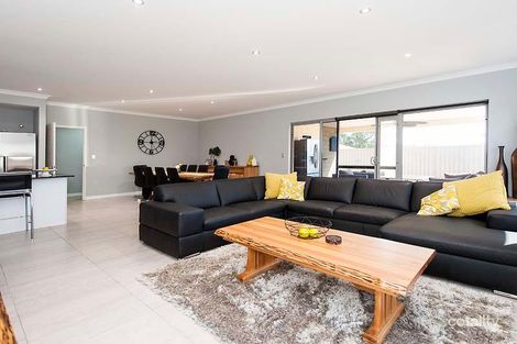 Property photo of 8 Ruskin Brace Baldivis WA 6171