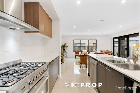 Property photo of 7 Design Drive Point Cook VIC 3030