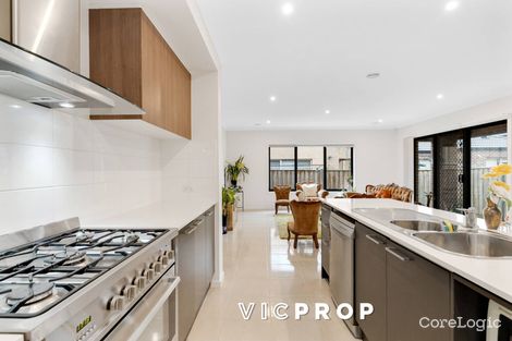 Property photo of 7 Design Drive Point Cook VIC 3030