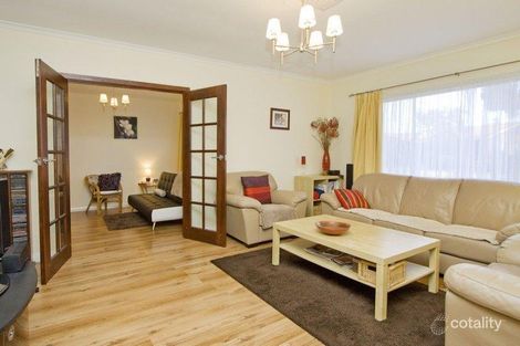 Property photo of 2 Masters Court Marion SA 5043