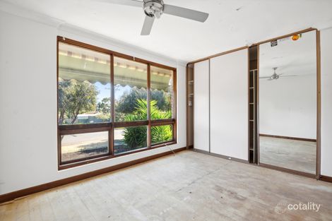 Property photo of 28 Burns Court Morphett Vale SA 5162