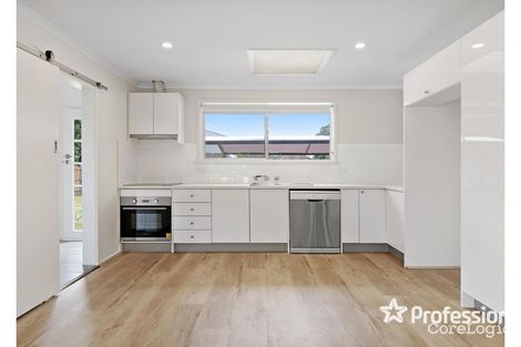 Property photo of 43 Hillview Drive Kilsyth VIC 3137