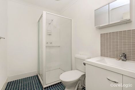 Property photo of 3/1-3 Lakeside Avenue Reservoir VIC 3073