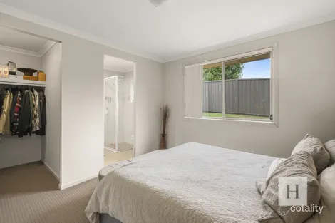 Property photo of 48 Melbourne Road Wadalba NSW 2259