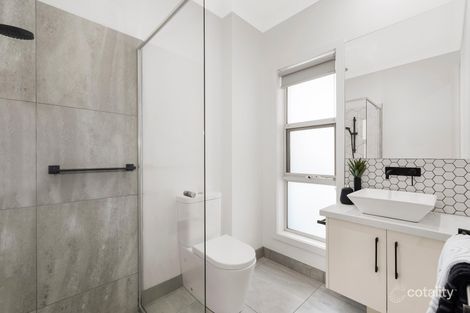 Property photo of 177 Watsonia Road Watsonia VIC 3087