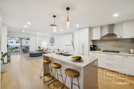 Property photo of 117 Lynn Street Trigg WA 6029