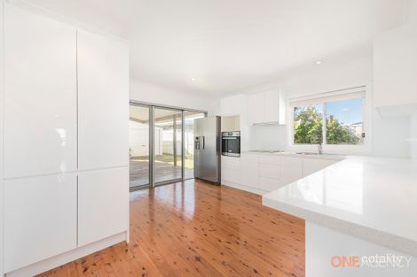 Property photo of 2/21 Maneela Street Blacksmiths NSW 2281
