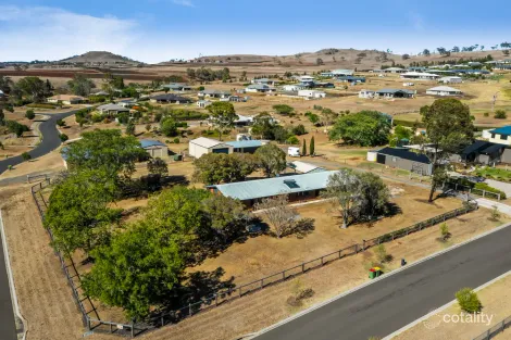 1 Kingston Rd, Hodgson Vale, QLD 4352