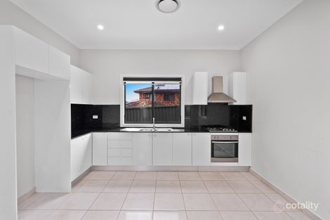 Property photo of 2 Mildara Place Edensor Park NSW 2176