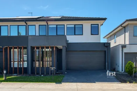 34 Llano Cct, Berwick, VIC 3806