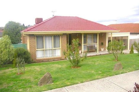 6 Singleton Dr, Endeavour Hills, VIC 3802