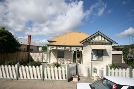 7 Nicholas St, Newtown, VIC 3220