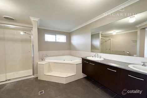 Property photo of 44 Melaleuca Drive Forest Hill NSW 2651