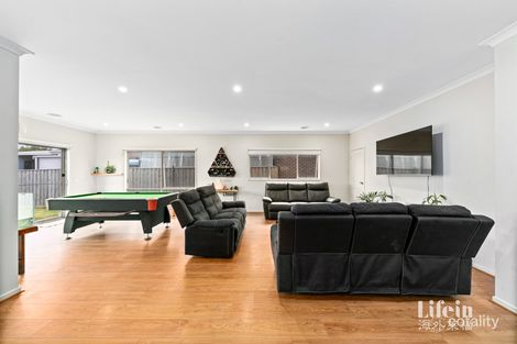 Property photo of 15 Beacon Drive Cranbourne North VIC 3977