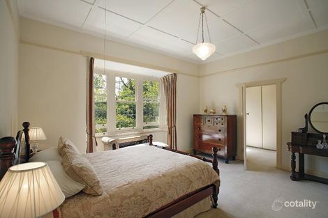 Property photo of 50 Highfield Road Canterbury VIC 3126