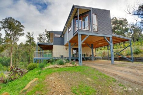 84 Foxs Rd, Toongabbie, VIC 3856