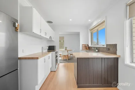 Property photo of 44 Chandos Drive Berriedale TAS 7011