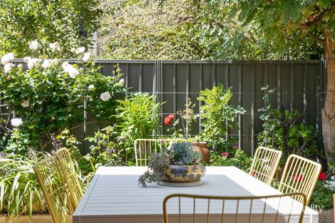 Property photo of 3/4 Mountjoy Road Nedlands WA 6009