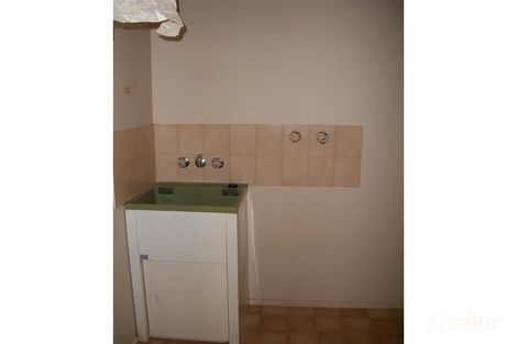 Property photo of 2/31 Traminer Drive Wilsonton Heights QLD 4350