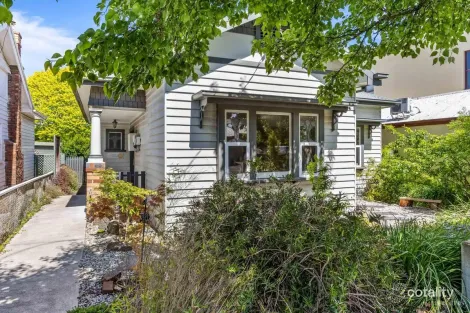 11 East St N, Bakery Hill, VIC 3350